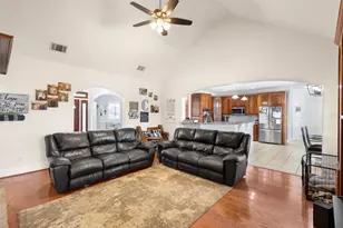 2000 Pin Oak Dr, Kaufman, TX 75142 - Photo 9