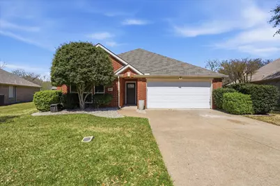 160 Pelican Cove Drive, Rockwall, TX 75087 - Photo 1