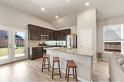 616 Chippewa Way, Aubrey, TX 76227 - Photo 9