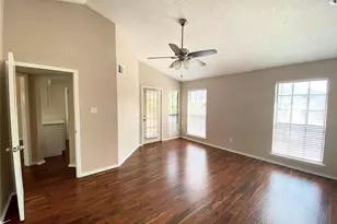 3101 Townbluff Dr, Plano, TX 75075 - Photo 3