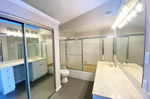 3101 Townbluff Dr, Plano, TX 75075 - Photo 9