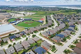 2333 Live Oak Dr, Little Elm, TX 75068 - Photo 29