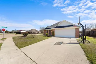 2814 Ashley Ln, Anna, TX 75409 - Photo 5