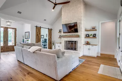 6860 County Road 302, Grandview, TX 76050 - Photo 9