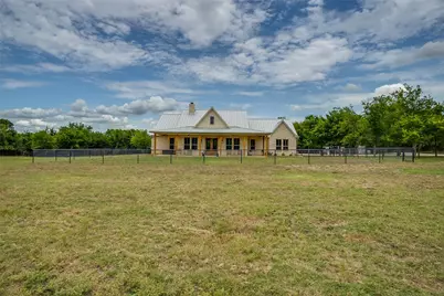 6860 County Road 302, Grandview, TX 76050 - Photo 27