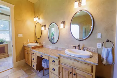 604 Greenwood Road, Decatur, TX 76234 - Photo 21