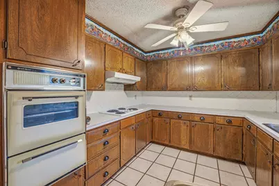 915 N Charlotte Avenue, Stephenville, TX 76401 - Photo 19