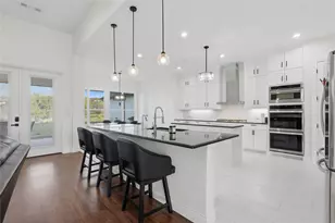 1107 Lily Ct, Grand Prairie, TX 75104 - Photo 9