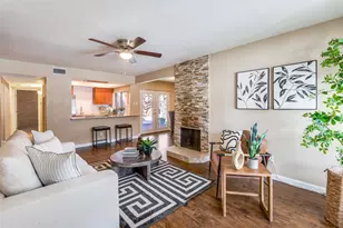 2111 Via Catalina, Carrollton, TX 75006 - Photo 5