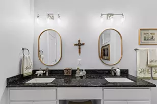 2413 Christine Dr, Granbury, TX 76048 - Photo 9