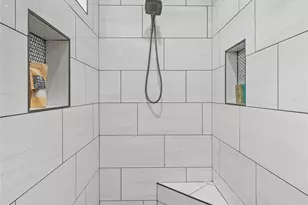 2413 Christine Dr, Granbury, TX 76048 - Photo 7