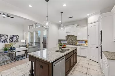 416 King Galloway Drive, Lewisville, TX 75056 - Photo 7