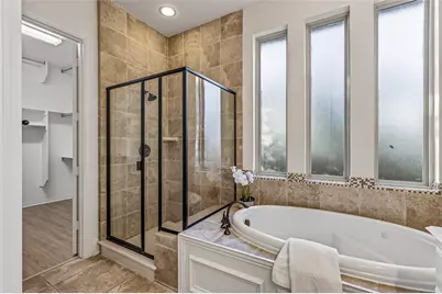 416 King Galloway Drive, Lewisville, TX 75056 - Photo 17