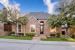 416 King Galloway Dr, Lewisville, TX 75056 - Photo 3