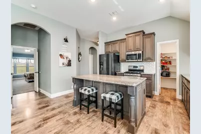 413 Oakcrest Drive, Justin, TX 76247 - Photo 13