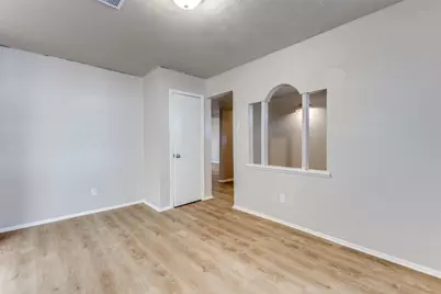 4426 Mayflower Drive, Garland, TX 75043 - Photo 9