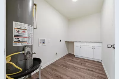 429 Blueberry Lane, Grand Prairie, TX 75052 - Photo 23