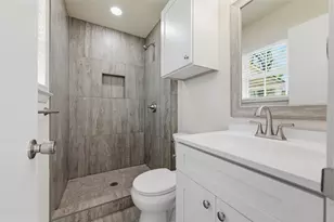 429 Blueberry Ln, Grand Prairie, TX 75052 - Photo 21