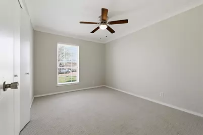 429 Blueberry Lane, Grand Prairie, TX 75052 - Photo 19