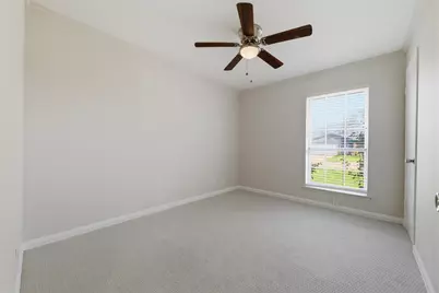 429 Blueberry Lane, Grand Prairie, TX 75052 - Photo 17