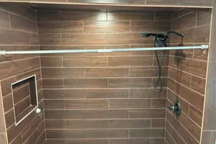 2816 Overview Rd, Granbury, TX 76048 - Photo 13