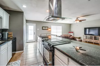 5134 Aztec Drive, The Colony, TX 75056 - Photo 5