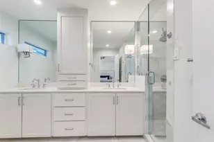 4230 Royal Ridge Dr, Dallas, TX 75229 - Photo 19