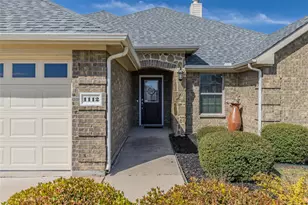 1112 Colony Dr, Greenville, TX 75402 - Photo 3