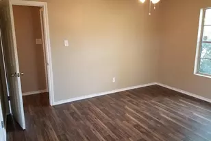 100 Lochness Ln, Benbrook, TX 76126 - Photo 11