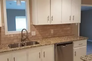 100 Lochness Ln, Benbrook, TX 76126 - Photo 31