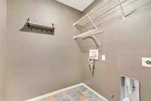 103 Springfield Ln, Red Oak, TX 75165 - Photo 19