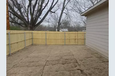 1122 Oneal Street, Greenville, TX 75401 - Photo 17