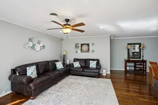 3717 Granada Dr, Richland Hills, TX 76118 - Photo 5