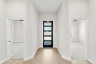 504 Red Maple Rd, Waxahachie, TX 75165 - Photo 5