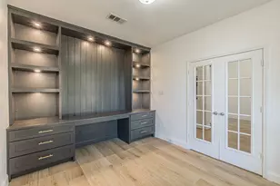 12392 Hawk Creek Dr, Frisco, TX 75033 - Photo 7