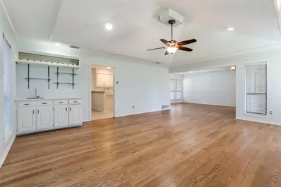 4223 Lawngate Drive, Dallas, TX 75287 - Photo 7