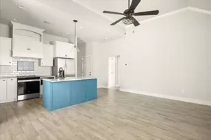 409 Cleveland Rd, Granbury, TX 76049 - Photo 1