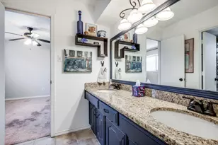 1538 Glenhill Ln, Lewisville, TX 75077 - Photo 9