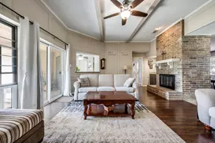 1538 Glenhill Ln, Lewisville, TX 75077 - Photo 21