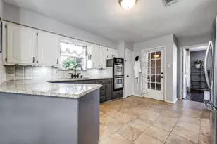 1538 Glenhill Ln, Lewisville, TX 75077 - Photo 17