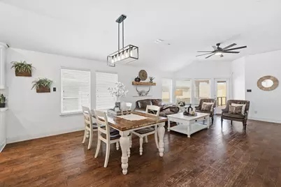 14720 Seventeen Lakes Boulevard, Fort Worth, TX 76262 - Photo 13
