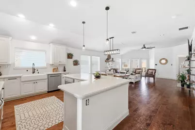 14720 Seventeen Lakes Boulevard, Roanoke, TX 76262 - Photo 7