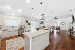 14720 Seventeen Lakes Blvd, Fort Worth, TX 76262 - Photo 7