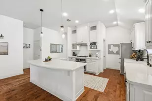 14720 Seventeen Lakes Blvd, Fort Worth, TX 76262 - Photo 9