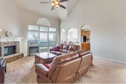 1740 Bramble Creek Drive, DeSoto, TX 75115 - Photo 9