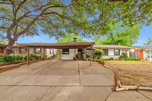 1845 Chevy Chase Dr, Carrollton, TX 75006 - Photo 5