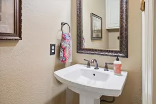 7027 Hickory Ests Dr, Sachse, TX 75048 - Photo 17