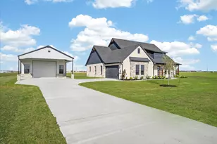 556 County Road 4875 St, Celeste, TX 75423 - Photo 5