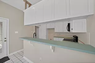 4921 Arborgate Dr, Arlington, TX 76017 - Photo 13