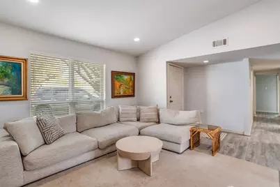 723 Pinehurst Drive, Richardson, TX 75080 - Photo 3